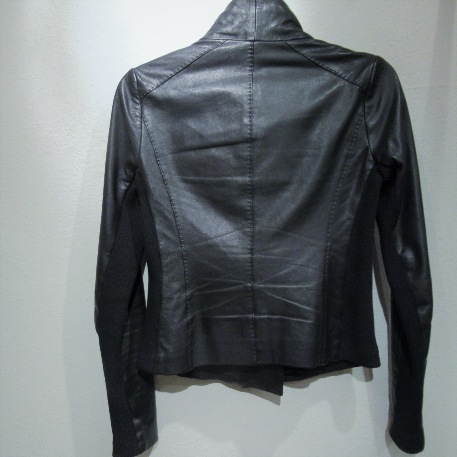 VINCE Scuba leather ジャケット Black Feather Leather Scuba Jacket by VINCE. | Rent the Runway