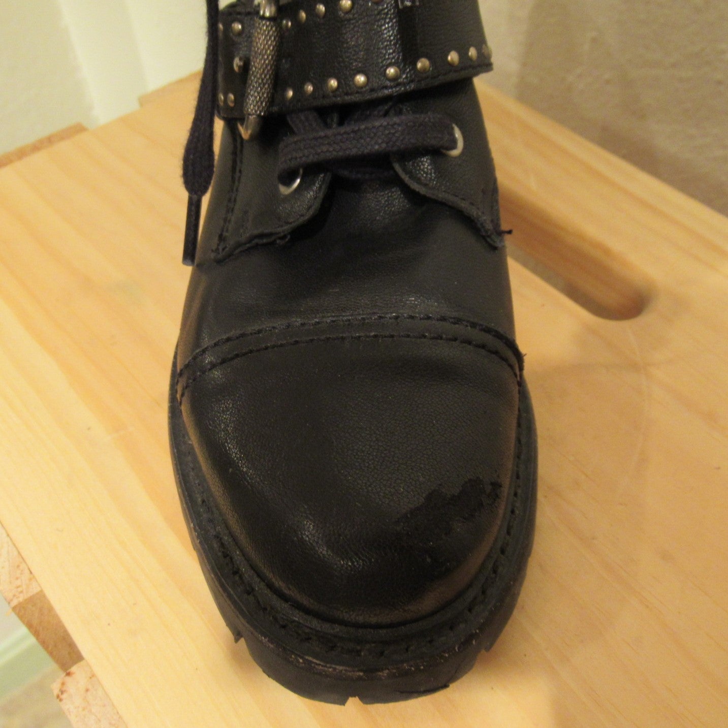 Frye Black Leather Lace up Studded Ankle boots Clotheshorse