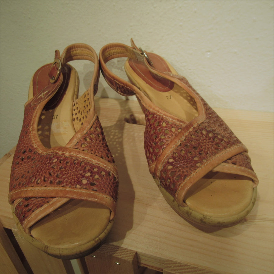 Pikolinos Brown Leather Platform Sandals