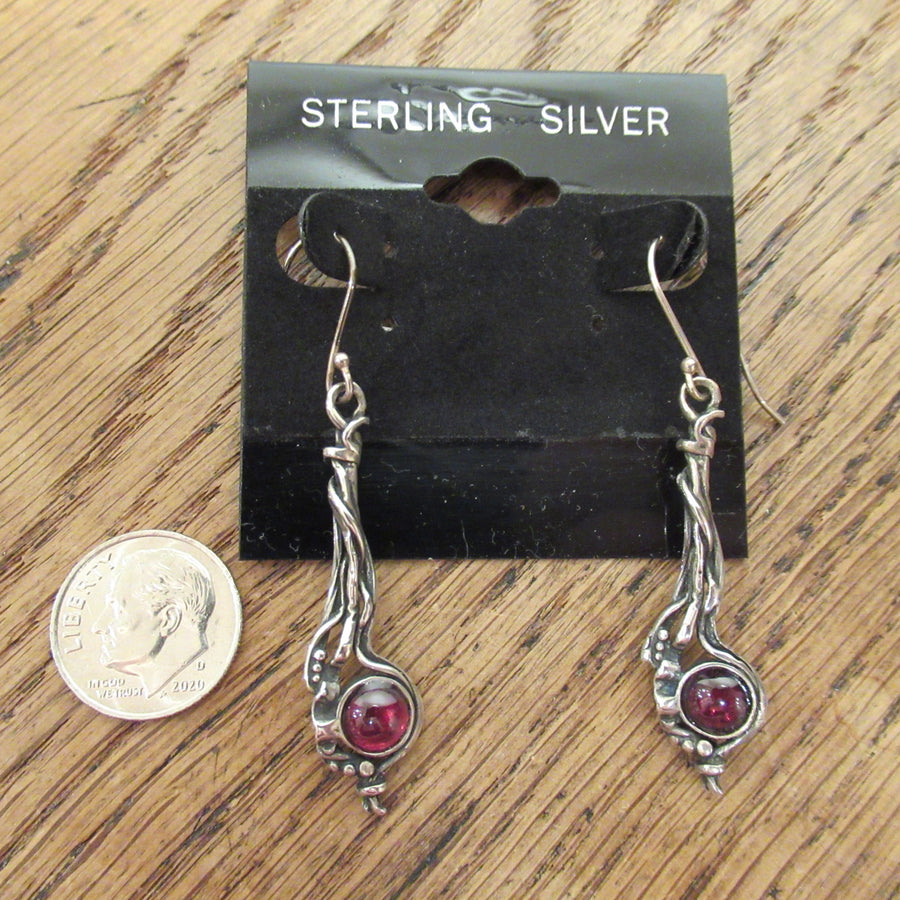 Sterling silver Round Garnet Ornate Wire dangle earrings